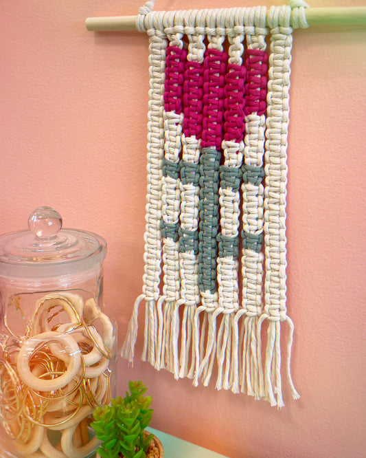 Tulip Wall Hanging- Mini